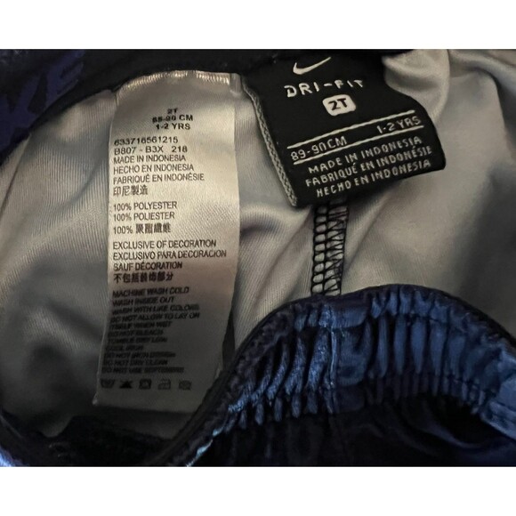 Bundle of 3 Boys Casual Gym Shorts Size 2T & 3T Athletic Nike Converse Carters - Picture 13 of 13